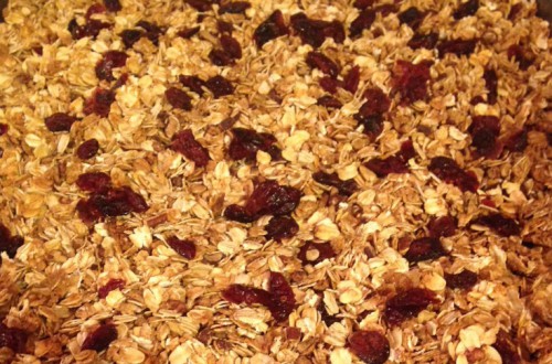 Easy Homemade Granola