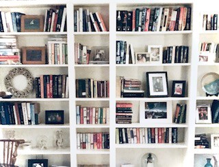 DIY Build In Book Shelves